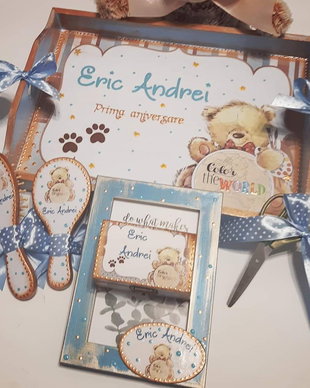 Set mot/prima aniversare cu tema Ursulet, Color the World