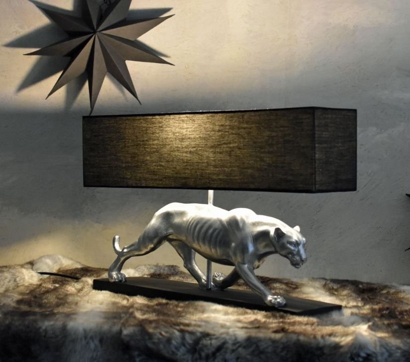 Lampa de masa cu o pantera argintie