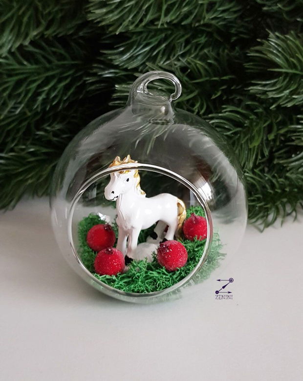 Glob unicorn, glob licheni, ornament unicorn, decoratiune unicorn, decoratiune licheni, cadou Craciun