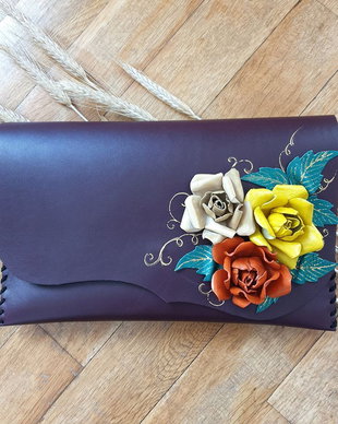 poseta plic handmade unicat din piele - Fall Roses