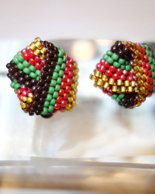 CERCEI UNICAT CLIPS MULTICOLOR DIN MARGELE STICLA CEHIA