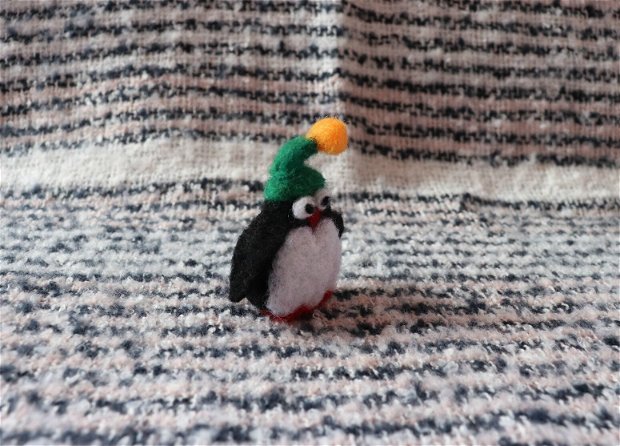 Decor/ornament `Pinguin`