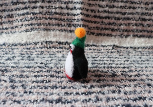 Decor/ornament `Pinguin`
