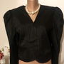 Bolero shantung natural , umeri supradimensionati