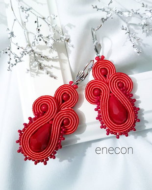 Cercei roșii soutache
