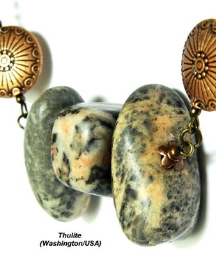 Set cu Thulite (260)