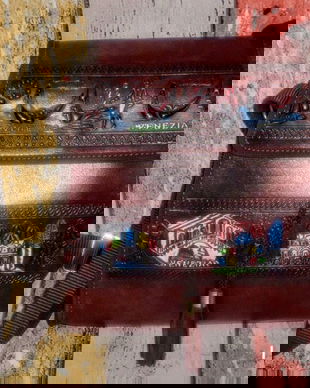 Geanta piele gravata pictata