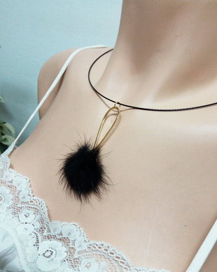 Colier ,,Puff" negru