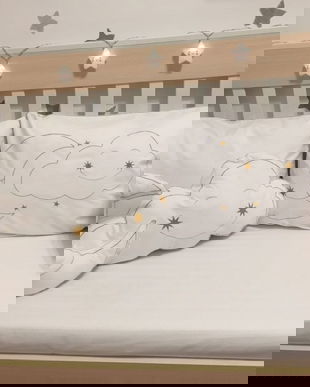 Set aparatori protectii laterale pentru patut cu broderie 'Luna fermecata", format din 7 piese
