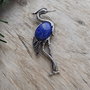 Pandantiv/brosa egreta argintie cu lapis lazuli, 78 mm