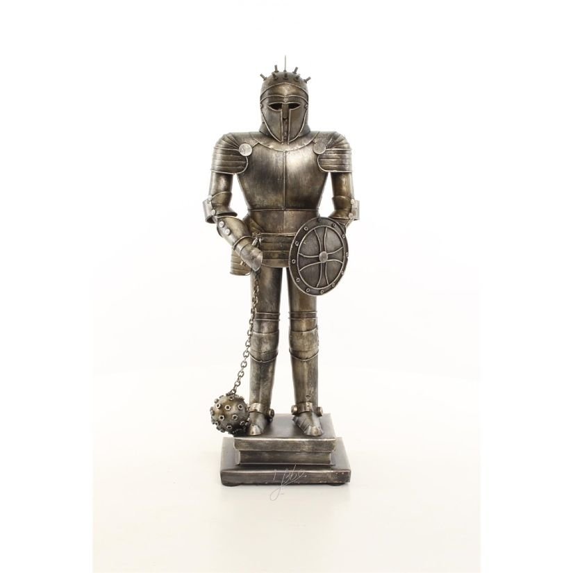 Armura mica argintie de cavaler  medieval cu ghiulea si scut