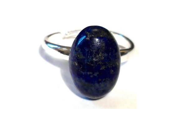 Inel reglabil si cercei din Argint 925 si Lapis lazuli oval - IN770, CE770 - Inel lapis lazuli, cercei lapis lazuli, cadou romantic, inel delicat, cercei albastri, cercei lungi, inel albastru, cristale vindecatoare, set lapis lazuli