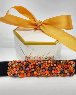 Bratara handmade cu pietre multicolore