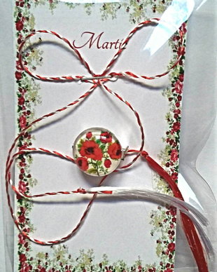 Brosa martisor cabochon sticla 14mm maci