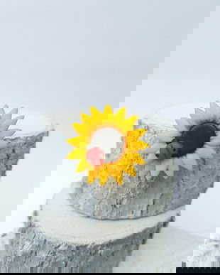 Martisor floarea-soarelui