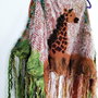 rezervat Vesta din tricot pufos si lana merinos impaslita - Wild life Australia