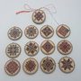 Baze brose cu motive traditionale romanesti