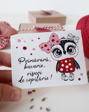 Martisor bufnita magnet pictat manual cu mesaj