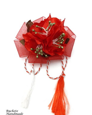 Brosa textila/Martisor /Flori handmade