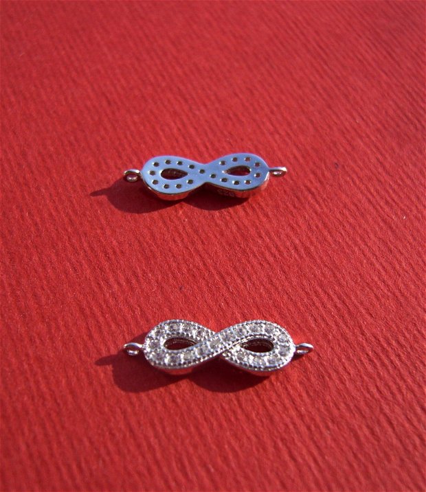 Infinit - link din argint .925 rodiat cu zirconii aprox 2x5x16.5 mm (cu anourile)
