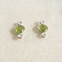 (2 bucati) Link rotund din peridot fatetat in rama de argint .925 (India - lucrat manual) aprox 2.5x5.5x11 mm cu anourile