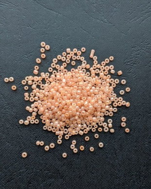 LMN224 - (50g) margele nisip