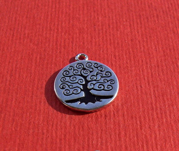 Pomul vietii - pandantiv din argint .925 cu email negru aprox 12.5 mm (15 mm cu anoul)