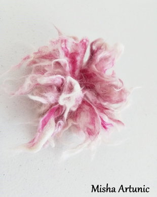 Brosa impaslita, pufoasa