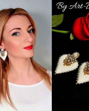 Rezervat -Cercei  Regal White din COLECTIA MEA DE CATIFEA