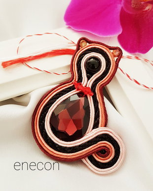 Brosa-martisor pisicuță soutache
