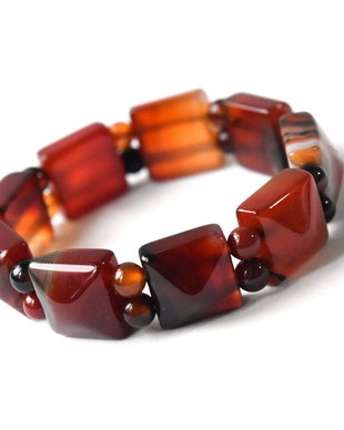 Bratara elastica din agate