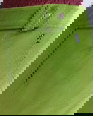 fusta verde din catifea