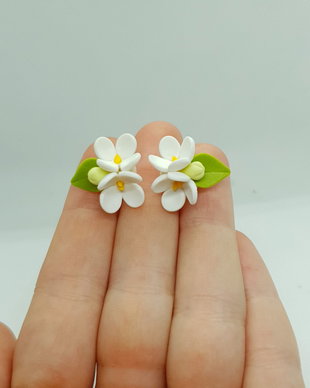 Cercei flori de liliac