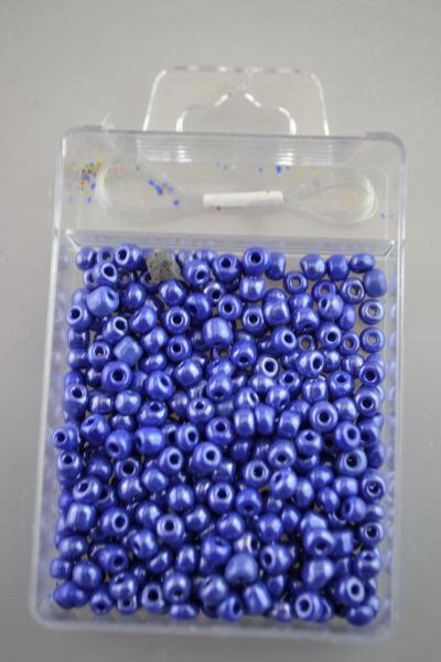 Margele albastre 6/0- 4 mm(30gr- aprox. 300 buc)-369699
