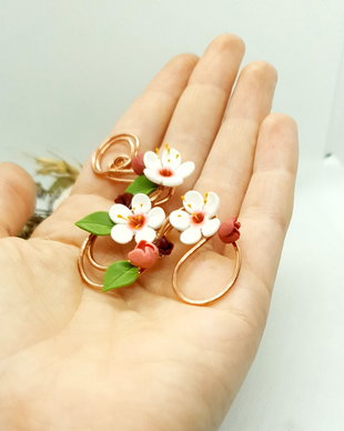 Brosa flori de cires