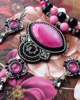 REZERVAT - "Exotic Beauty" - Set colier si cercei