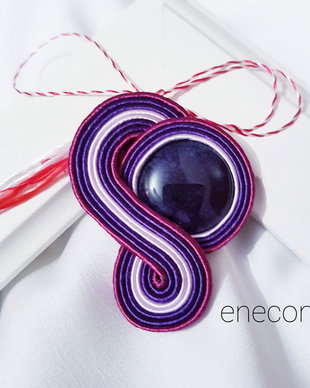 Brosa-mărțișor soutache mov