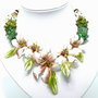 Colier verde degrade cu magnolii