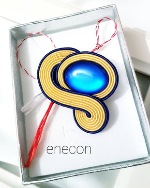 Brosa-martisor soutache albastru-galben