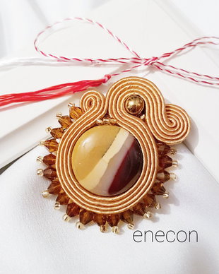 Brosa-martisor soutache cu jasp