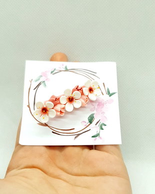 Brosa-martisor floare de cires
