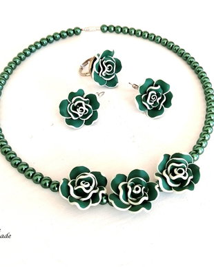 Set bijurterii cu flori