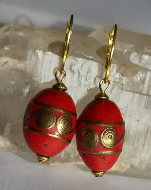 Tibetan - Coral rosu