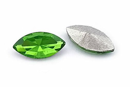 Cabochon din sticla, horse eye, 10x5 mm, peridot