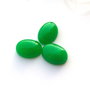 Cabochon green jad