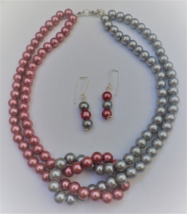 Set bijuterii handmade,colier si cercei din perle de sticla