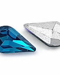 Cabochon din sticla, lacrima, 10x6 mm, montana