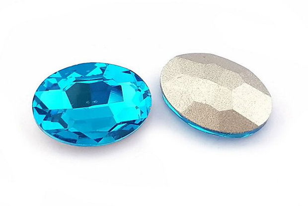 Cabochon din sticla, oval, 25x18 mm, aquamarin