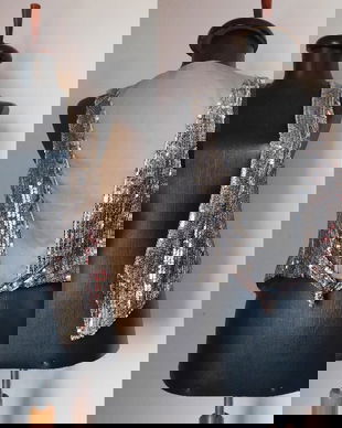 VESTA BATUTA IN PAIETE