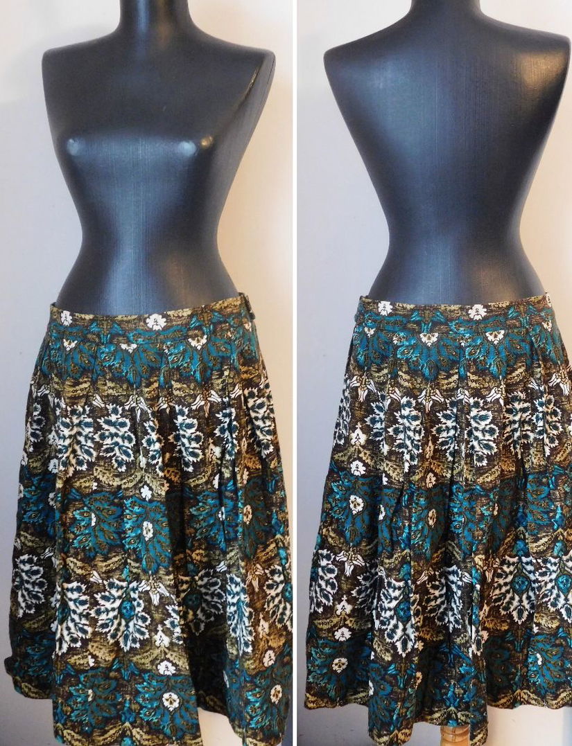 FUSTA BUMBAC TESUT FLORAL
